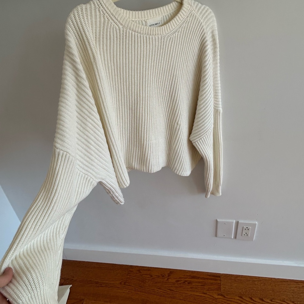 Cotton candy LA Cozy Cream Knit Sweater M/L